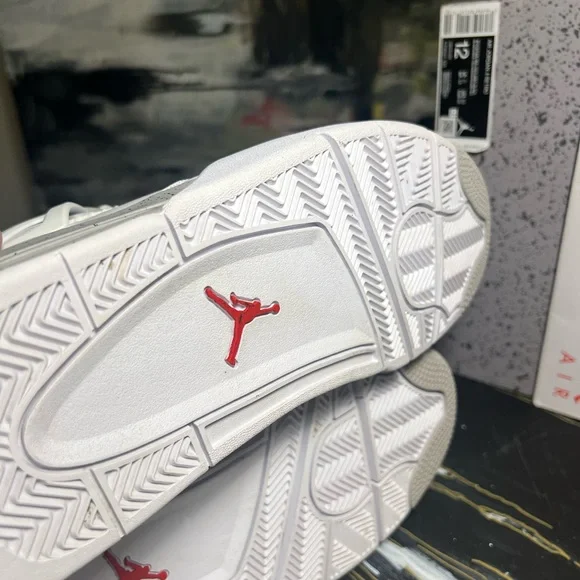 NIKE || AIR JORDAN RETRO 4 || WHITE OREO SZ 12 - Picture 7 of 10